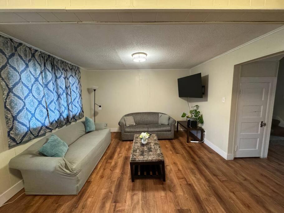 Comforting Getaway-Sleeps 6-Walk To Falls! Niagara Falls Luaran gambar