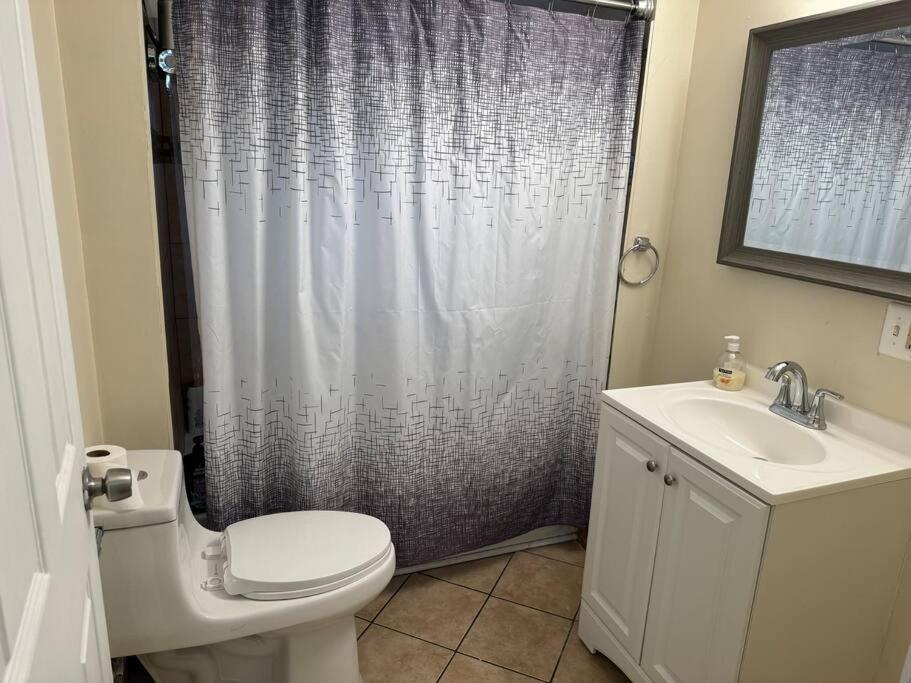 Comforting Getaway-Sleeps 6-Walk To Falls! Niagara Falls Luaran gambar
